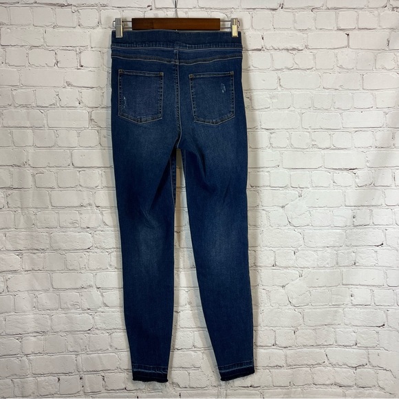 Spanx Distressed Ankle Skinny Jeans, Medium Wash size small - Picture 5 of 11